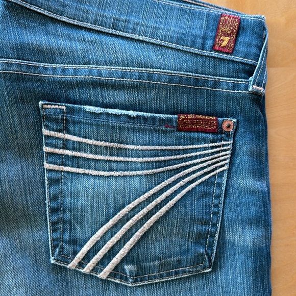 7 For All Mankind Women's Dojo Jean Short Crops Size 30 - Picture 4 of 7